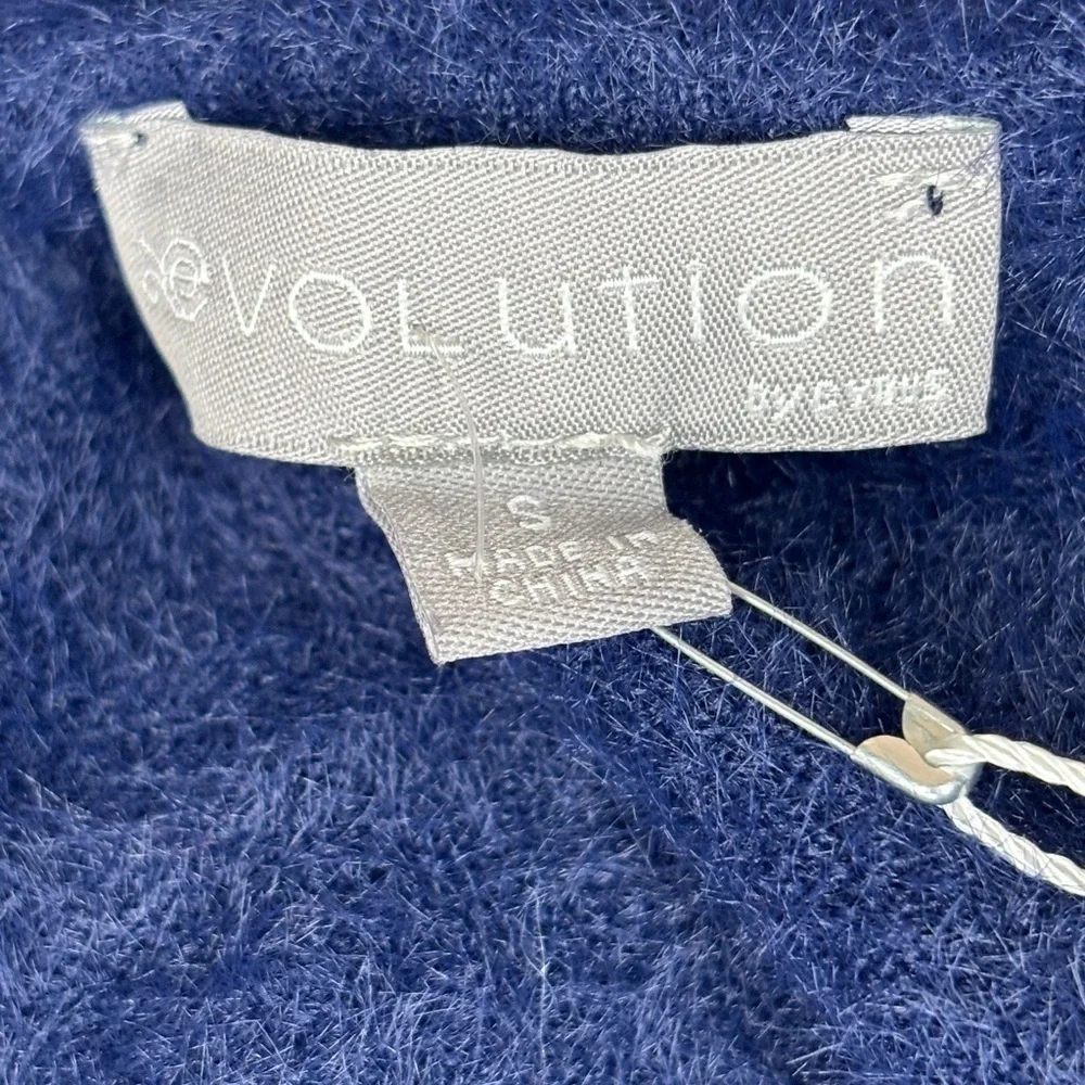 Revolution stay warm